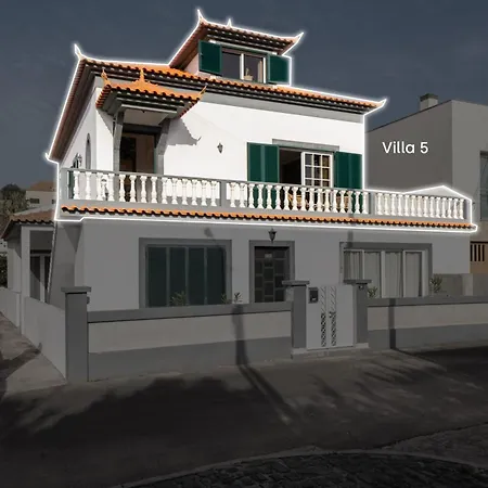 5 By An Island Vila